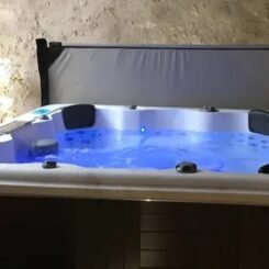 spa-confort-jacuzzi-1